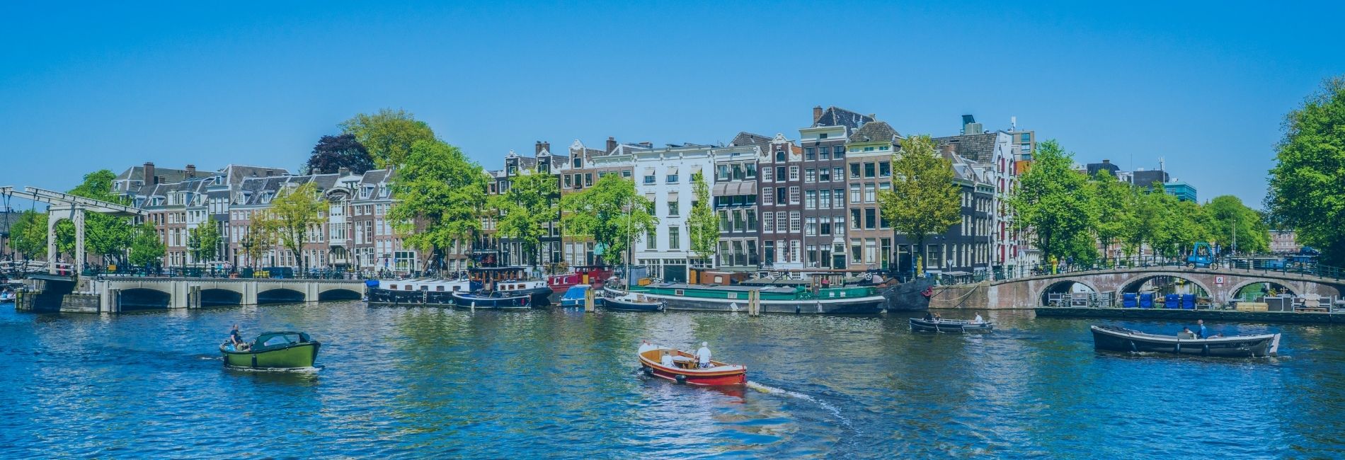 10 Hotels with Park Stay Fly Packages Near AMS Airport