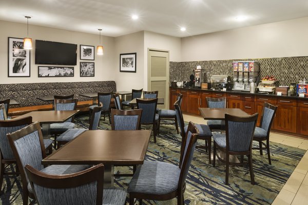 Country Inn & Suites by Radisson, Washington Dulles International Airport , VA 20166 near Washington Dulles International Airport View Point 6