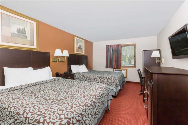 Days Inn & Suites by Wyndham Des Moines Airport , IA 50315 near Des Moines International Airport View Point 6