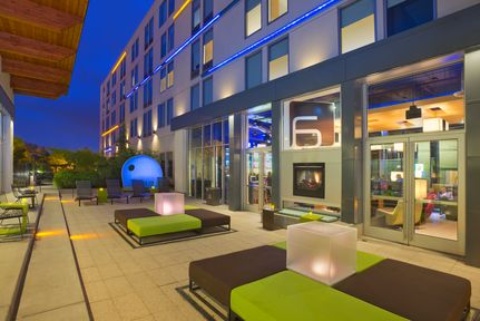 Aloft Portland Airport at Cascade Station , OR 97220 near Portland International Airport View Point 10