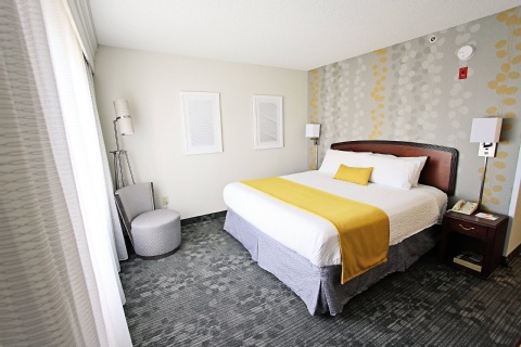 Courtyard by Marriott Cincinnati Airport , KY 41018 near Cincinnati/northern Kentucky International Airport View Point 26