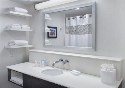 Hampton Inn NY-JFK , NY 11436 near John F Kennedy Intl Airport View Point 10