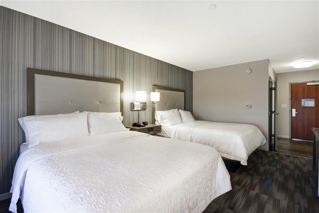 Hampton Inn & Suites Los Angeles Burbank Airport , CA 91504 near Hollywood Burbank Airport View Point 19