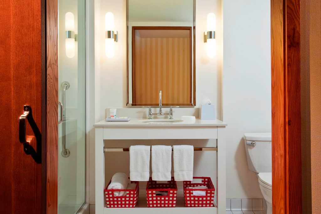 Holiday Inn Express Columbus Airport – Easton , OH 43219 near Port Columbus International Airport View Point 2