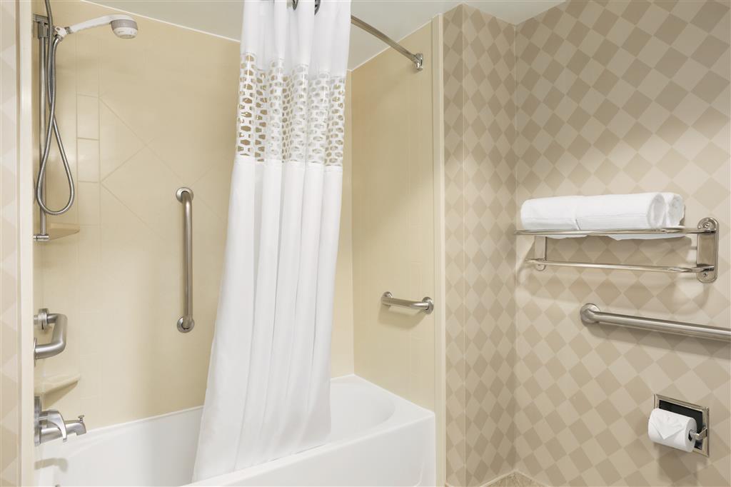 Hampton Inn & Suites Herndon-Reston , VA 20170 near Washington Dulles International Airport View Point 17