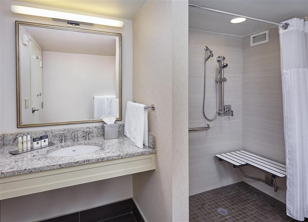 DoubleTree by Hilton Washington DC – Crystal City , VA 22202 near Ronald Reagan Washington National Airport View Point 41