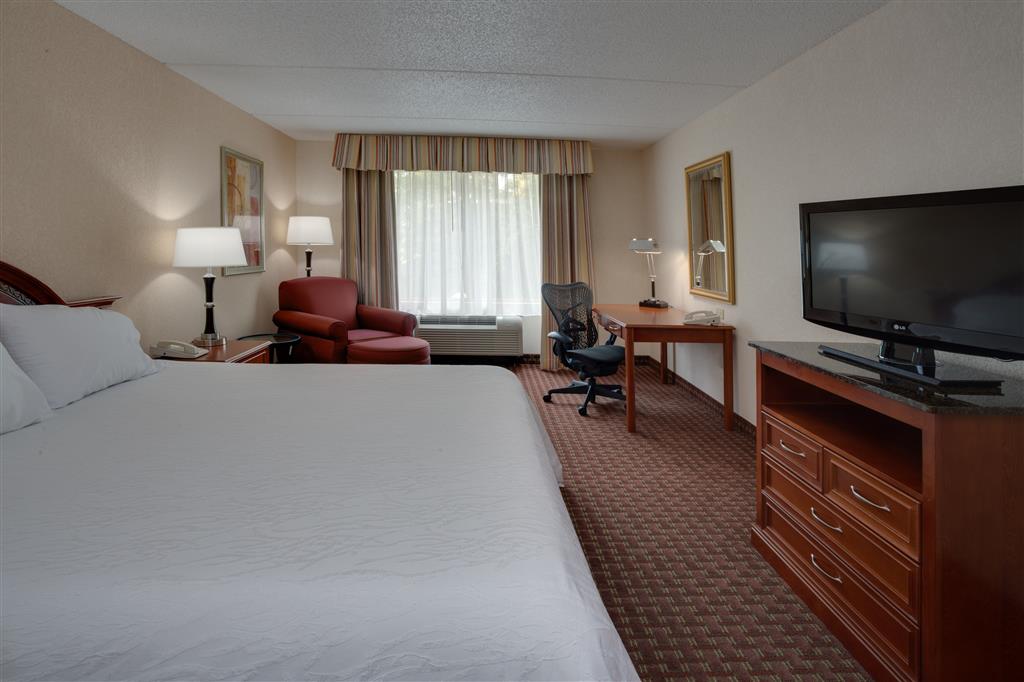 Hilton Garden Inn Cleveland Airport , OH 44135 near Cleveland Hopkins International Airport View Point 10