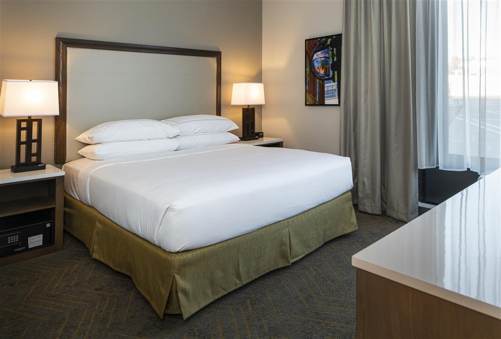 Doubletree By Hilton Madison East , WI 53704 near Dane County Regional Airport (truax Field) View Point 37