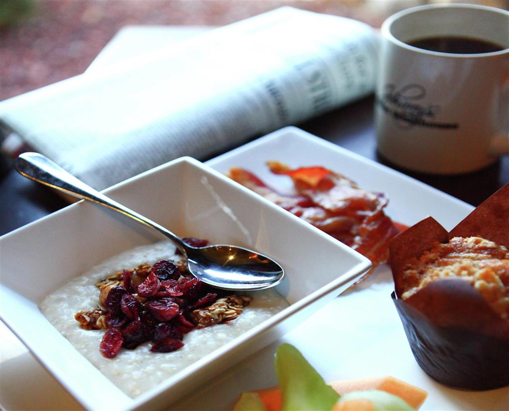 Hilton Garden Inn Des Moines Airport , IA 50321 near Des Moines International Airport View Point 30
