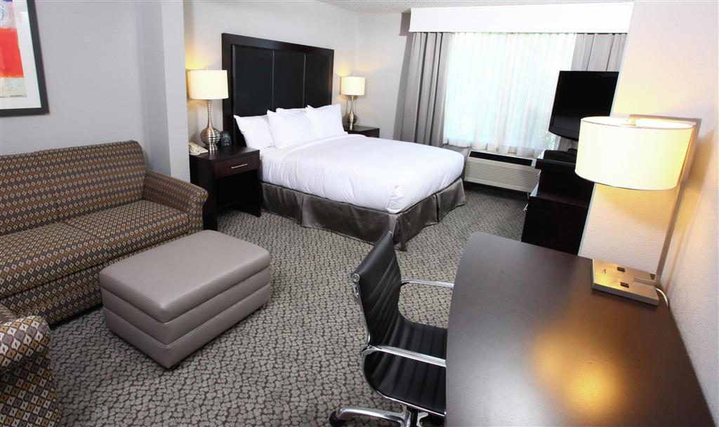 Hilton Garden Inn Des Moines Airport , IA 50321 near Des Moines International Airport View Point 32