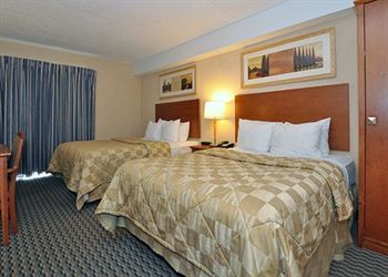 Comfort Inn Airport West , ON L4W3Z4 near Toronto Pearson Airport View Point 4