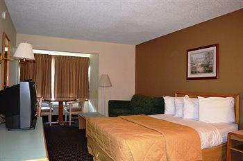 Studio 6 Portland OR , OR 97220 near Portland International Airport View Point 2