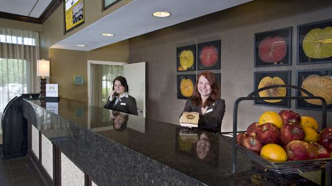 Doubletree By Hilton Baltimore - BWI Airport , MD 21090 near Baltimore-washington International Thurgood Marshall Airport View Point 2