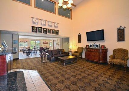 Hawthorn Suites Milwaukee Airport , WI 53154 near General Mitchell International Airport View Point 2