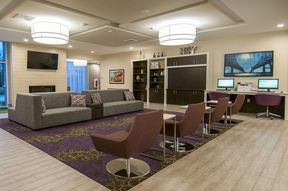 Holiday Inn New Orleans Airport North , LA 70062 near Louis Armstrong New Orleans International Airport  View Point 4