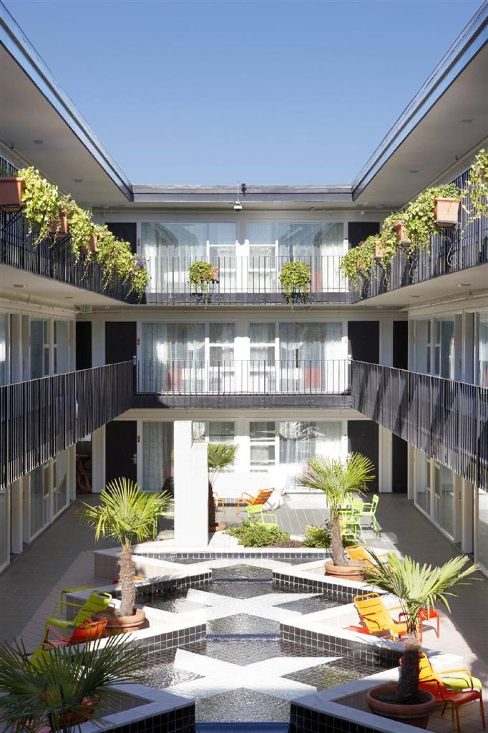 Americania Hotel 2