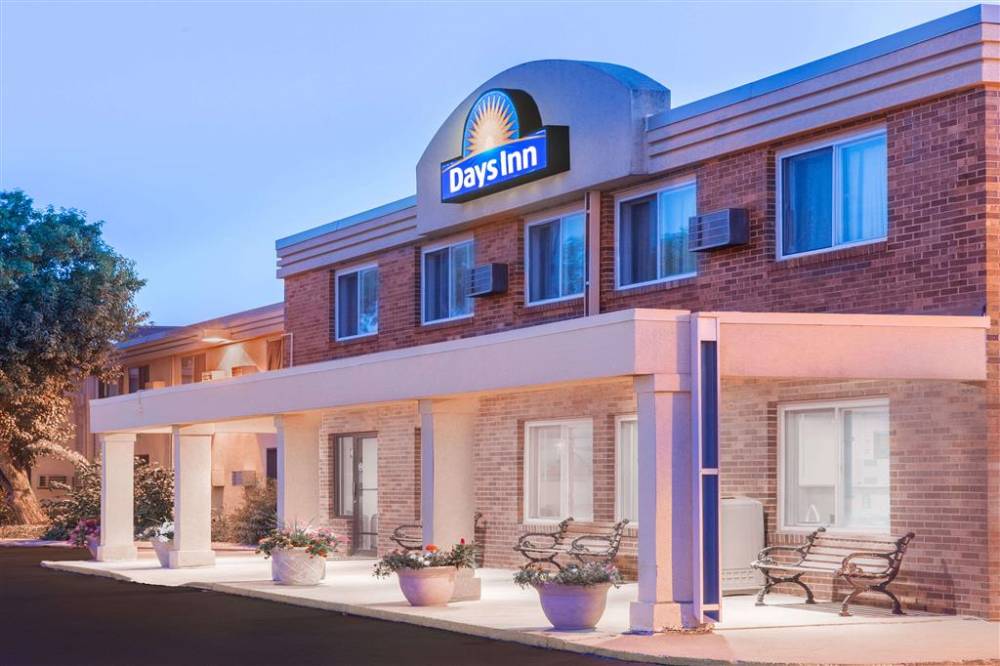 Days Inn By Wyndham Sioux Falls Empire