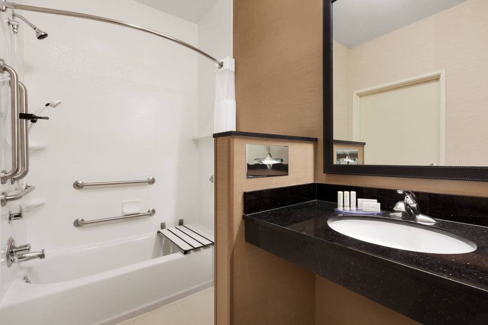 Fairfield Inn And Suites By Marriott Omaha East-council Bluffs Ia 3