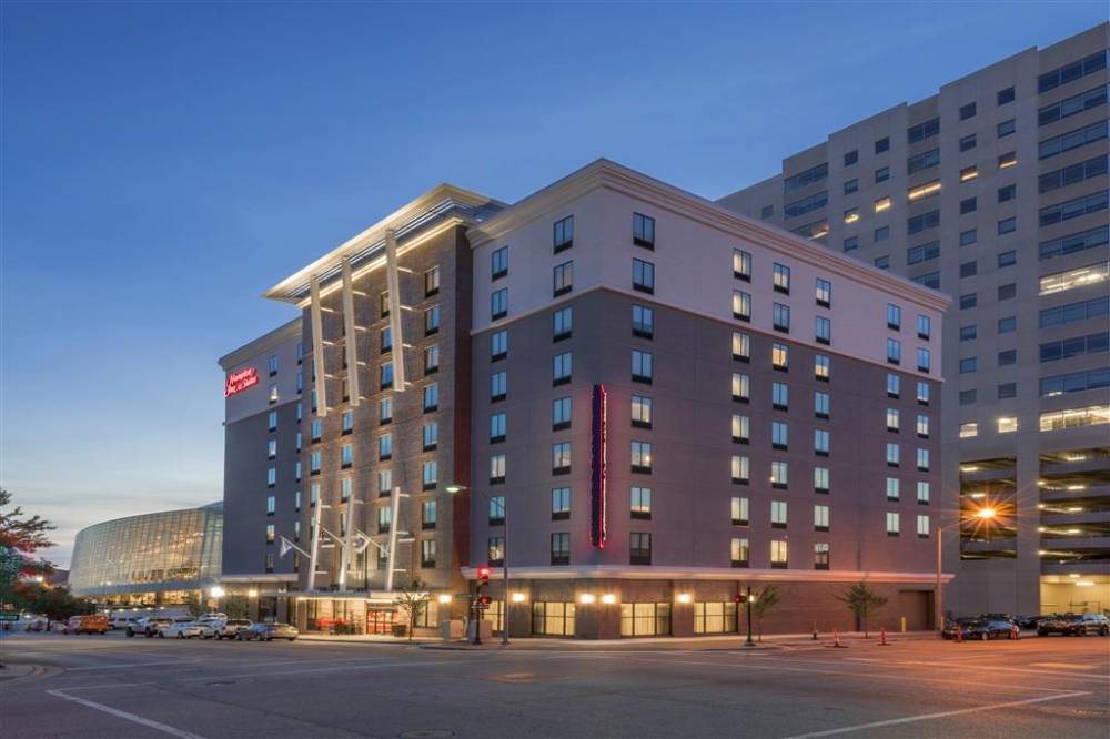 Hampton Inn & Suites - Tulsa Downto