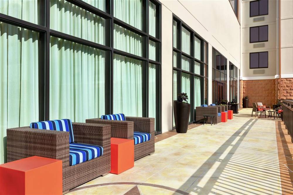 Hampton Inn And Suites Dallas-mesquite