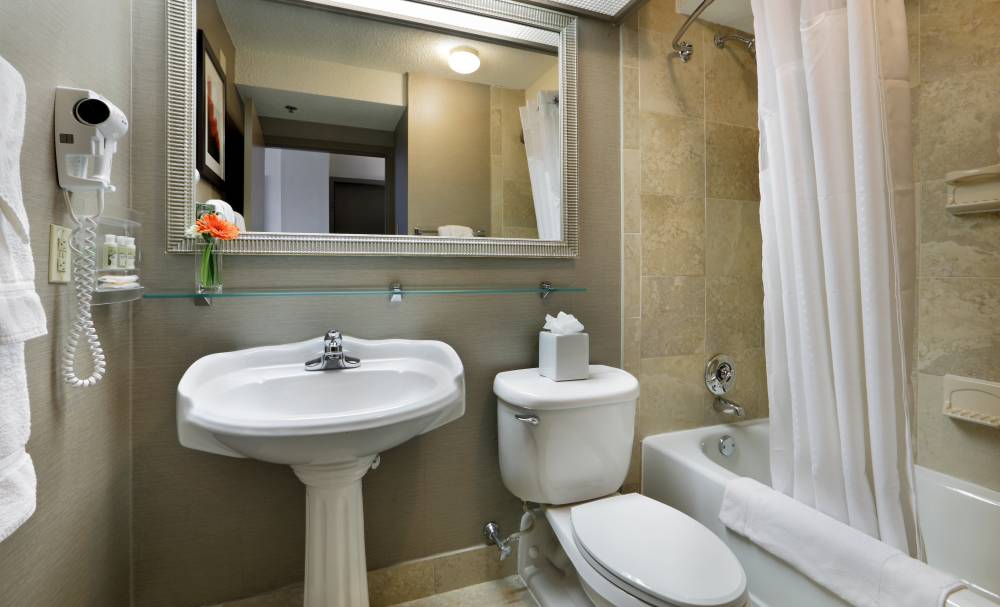 Holiday Inn Bunker Hill Area