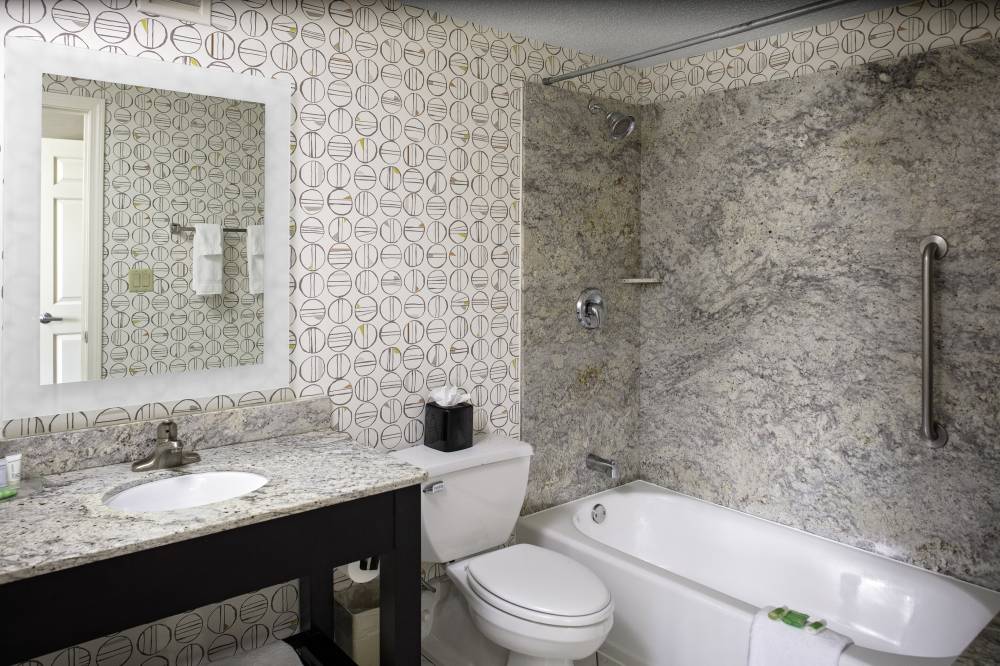 Holiday Inn Hotel Stes Peabody
