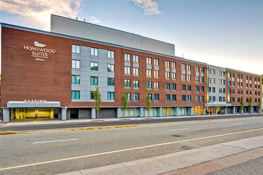 Homewood Suites By Hilton Boston Brookl
