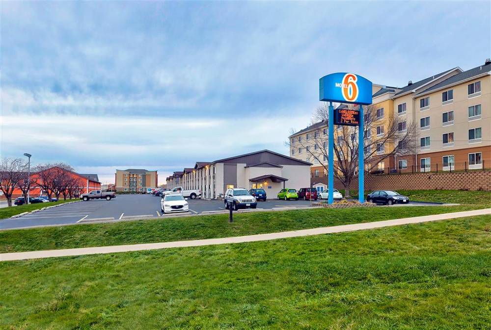 Motel 6 Cedar Rapids Airport