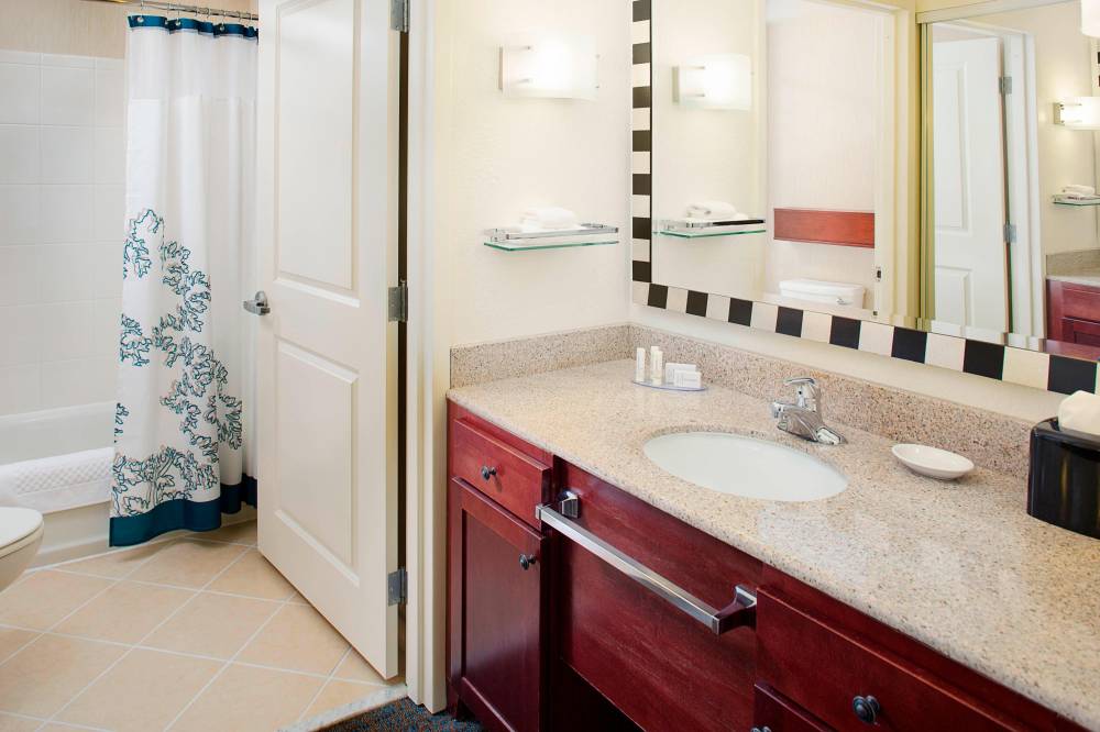 Residence Inn By Marriott Roanoke Airport