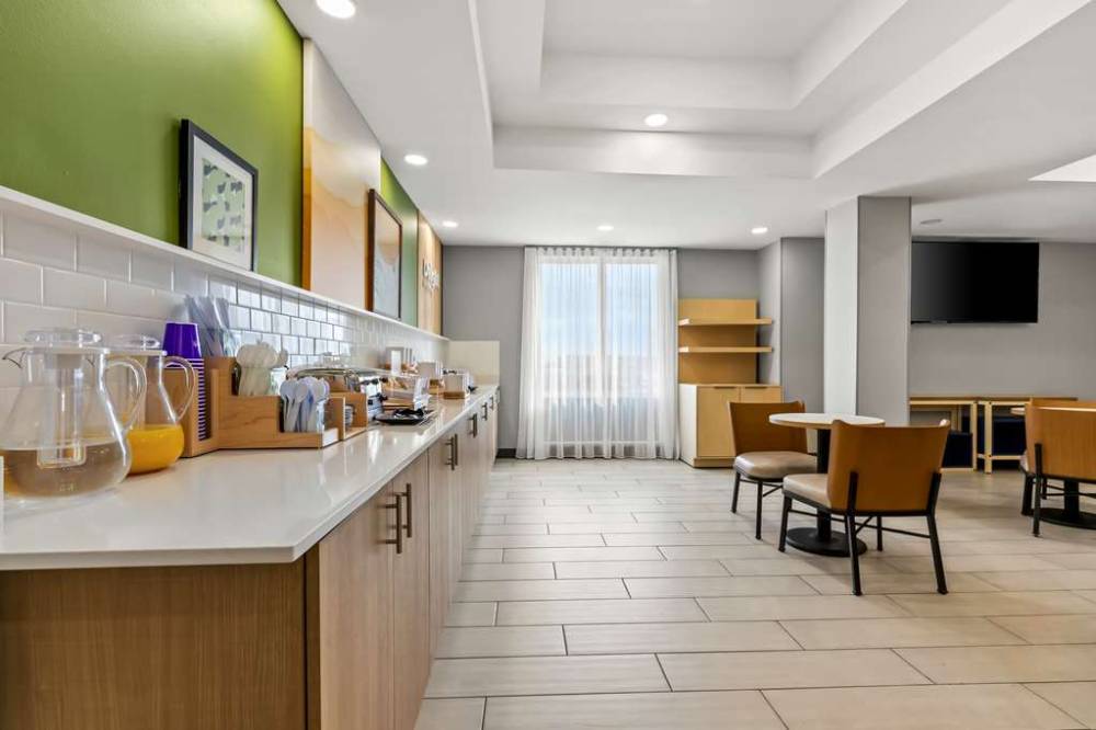 Spark By Hilton Catoosa Tulsa 6
