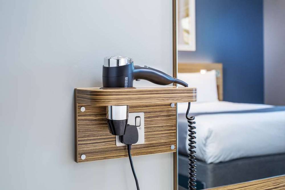 Travelodge Ealing 10